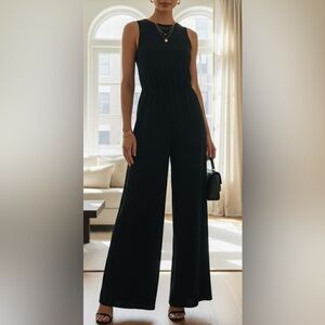 Go Couture NWOT Black Wide-Leg Jumpsuit. Size L
